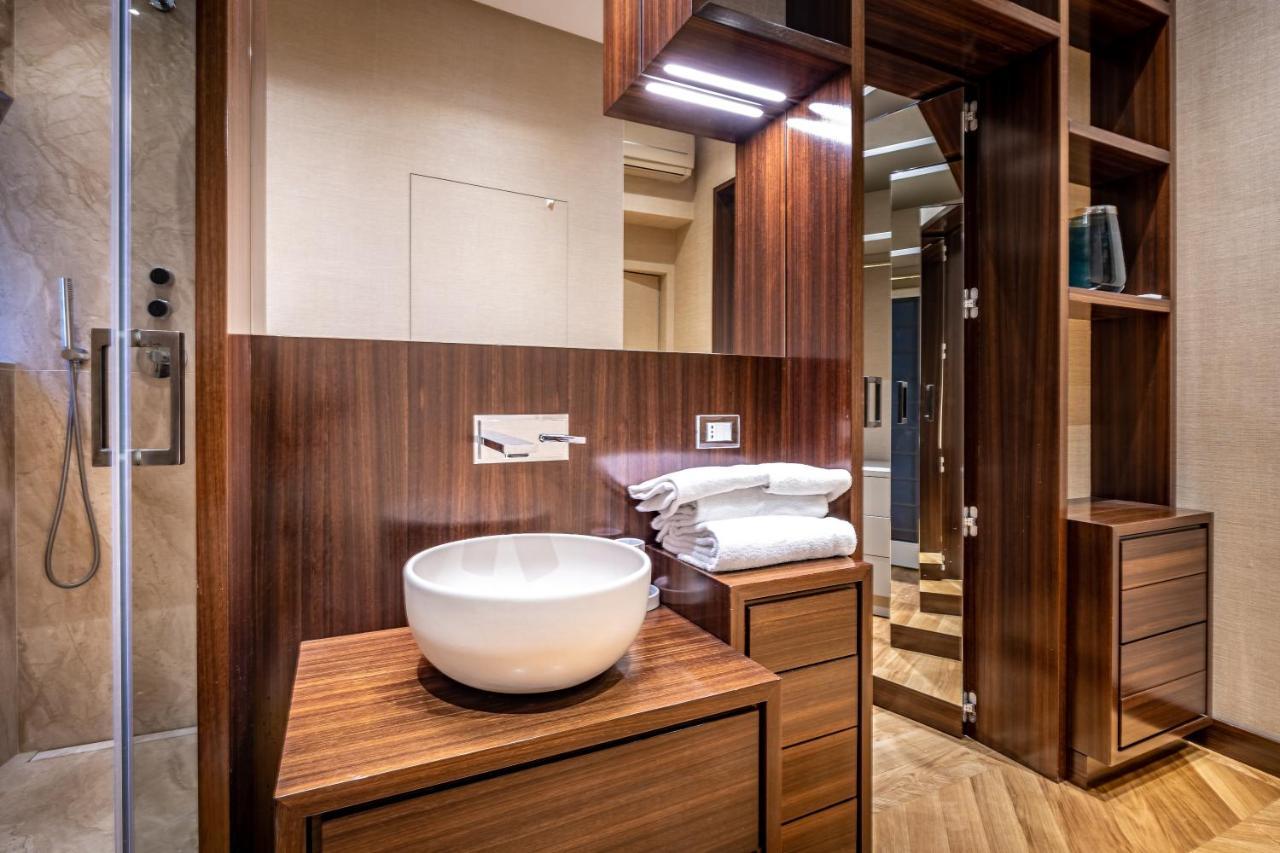 Yid Santa Maria Novella Suites Apt With Balcony Флоренция Екстериор снимка