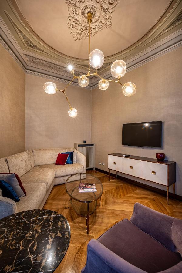 Yid Santa Maria Novella Suites Apt With Balcony Флоренция Екстериор снимка