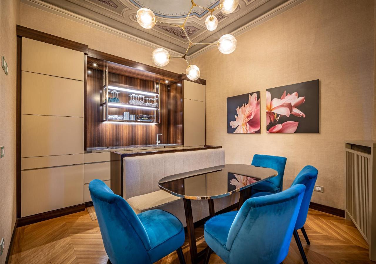 Yid Santa Maria Novella Suites Apt With Balcony Флоренция Екстериор снимка