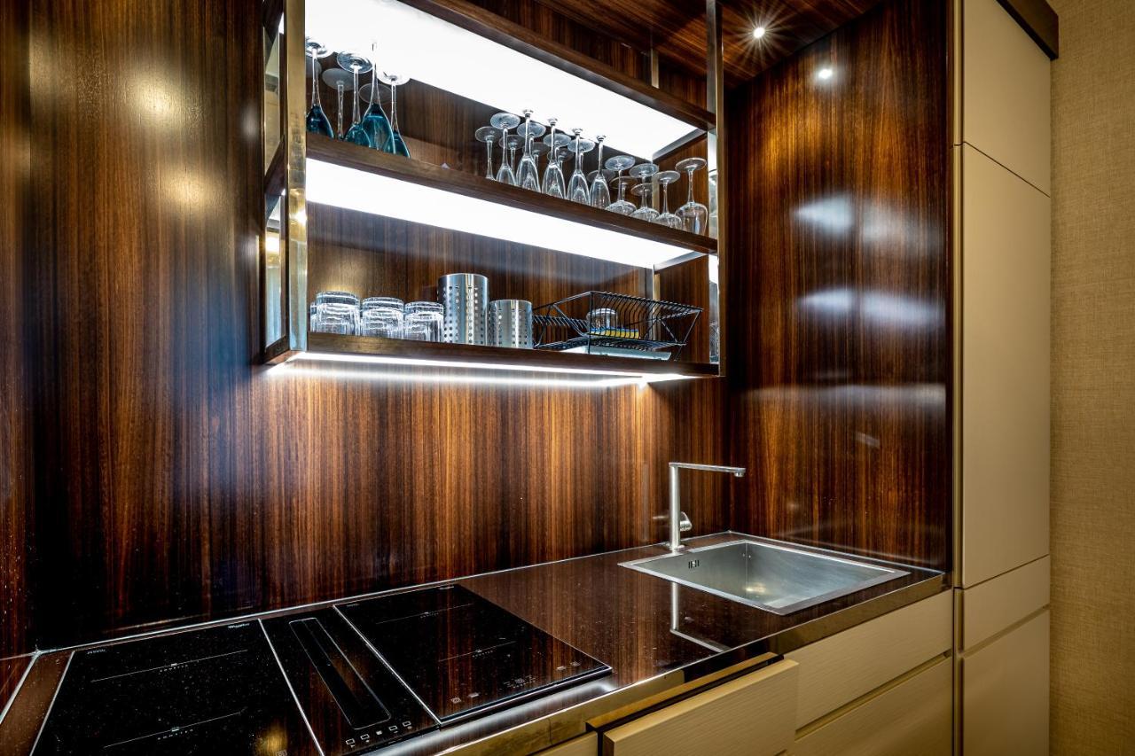 Yid Santa Maria Novella Suites Apt With Balcony Флоренция Екстериор снимка
