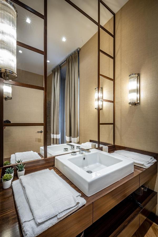 Yid Santa Maria Novella Suites Apt With Balcony Флоренция Екстериор снимка