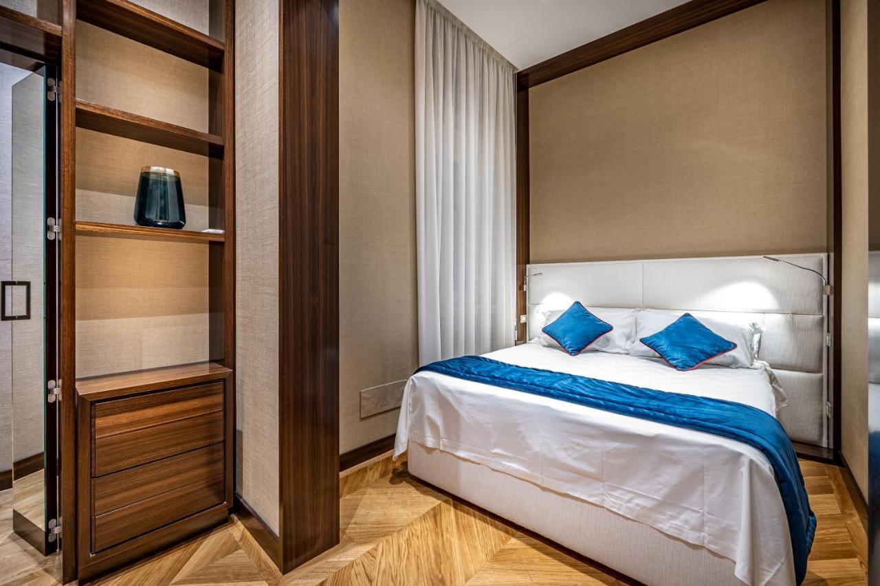 Yid Santa Maria Novella Suites Apt With Balcony Флоренция Екстериор снимка